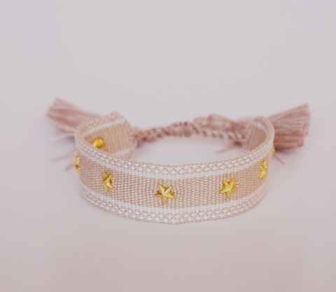Pulsera hilos estrellas