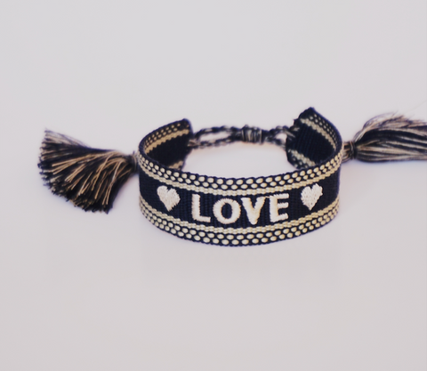 Pulsera hilos Love