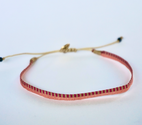 Pulsera roja
